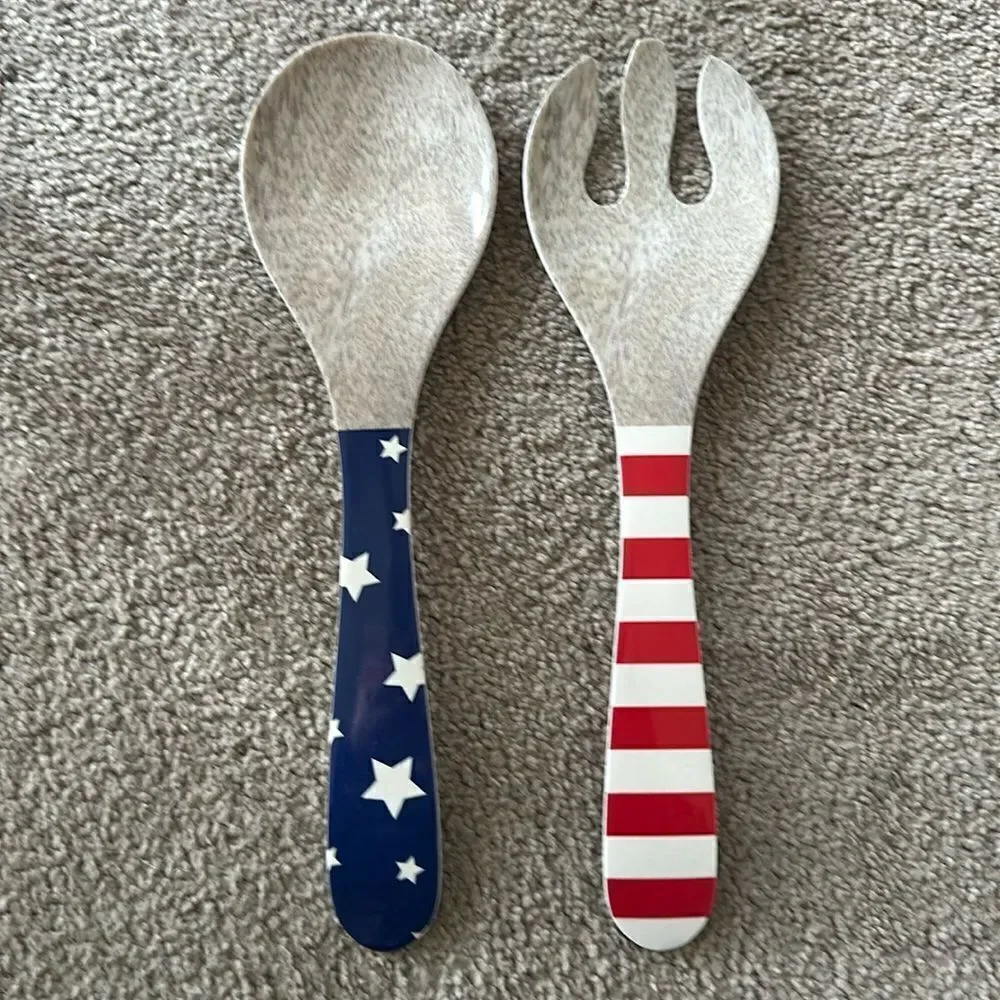 HD Designs Outdoors Patriotic Serving Utensils!